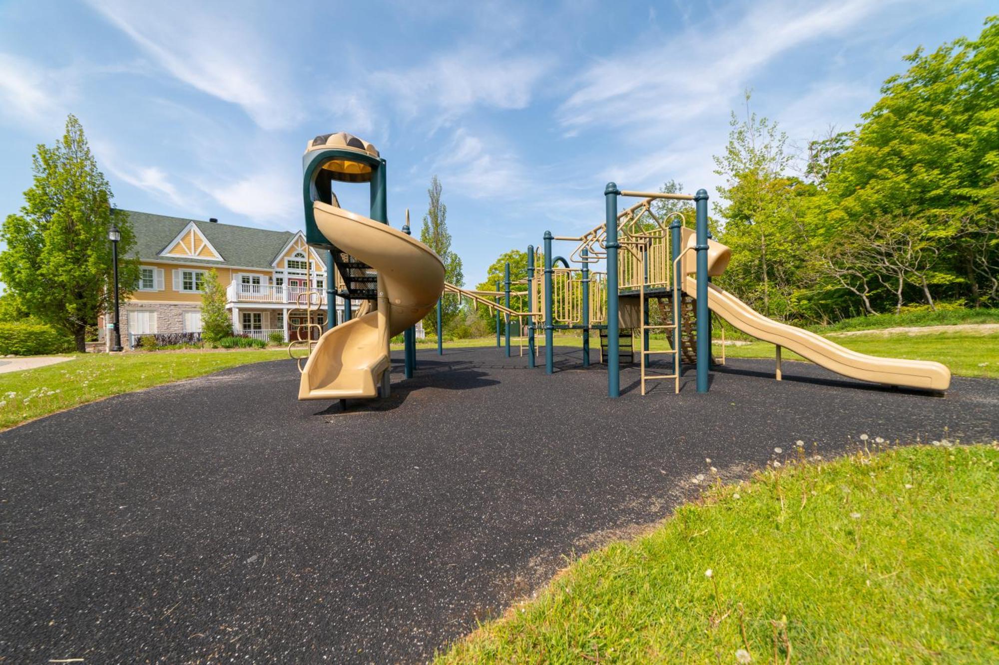 Horseshoe Valley Suites - The Maple Shanty Bay Экстерьер фото