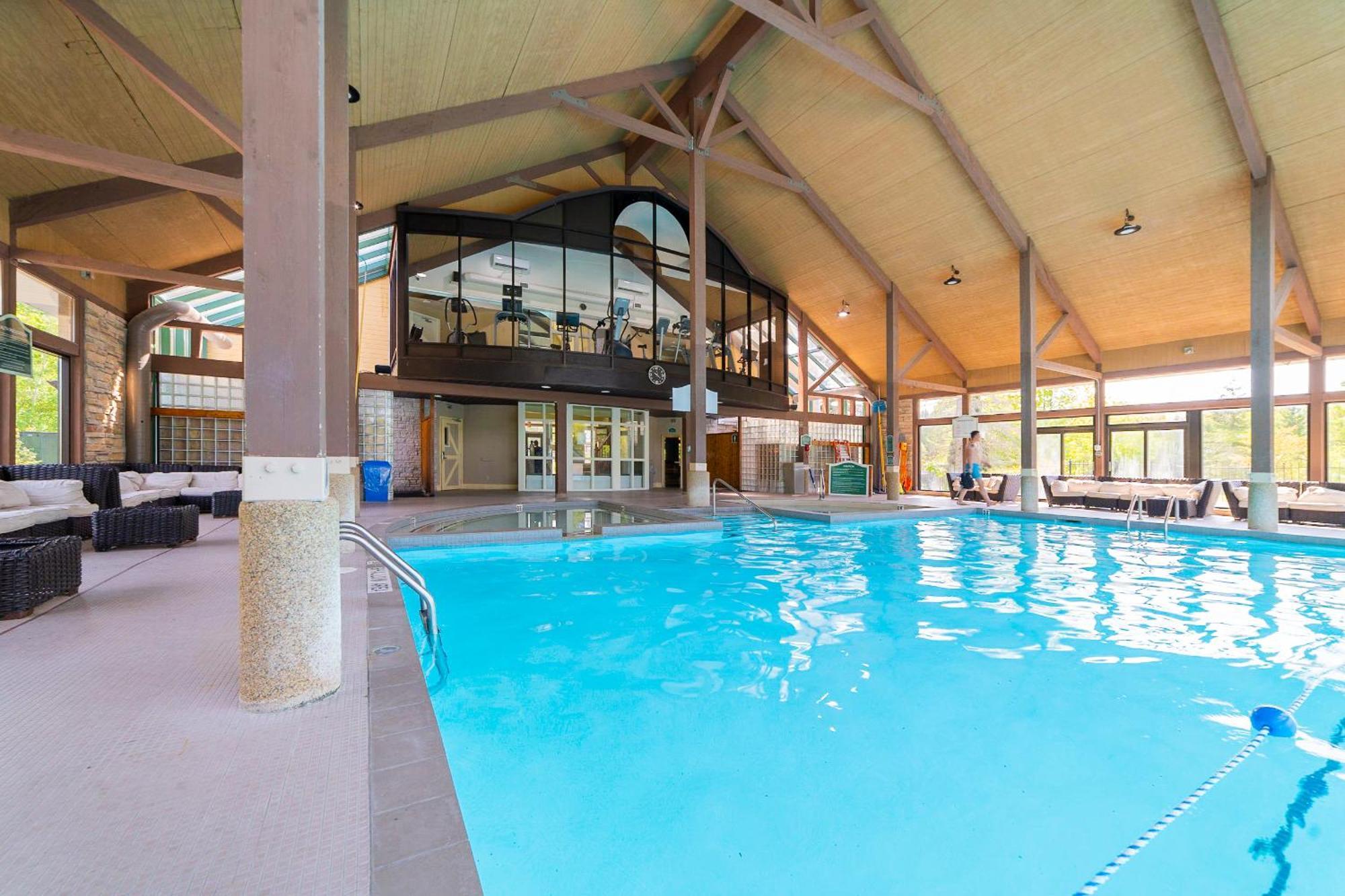 Horseshoe Valley Suites - The Maple Shanty Bay Экстерьер фото